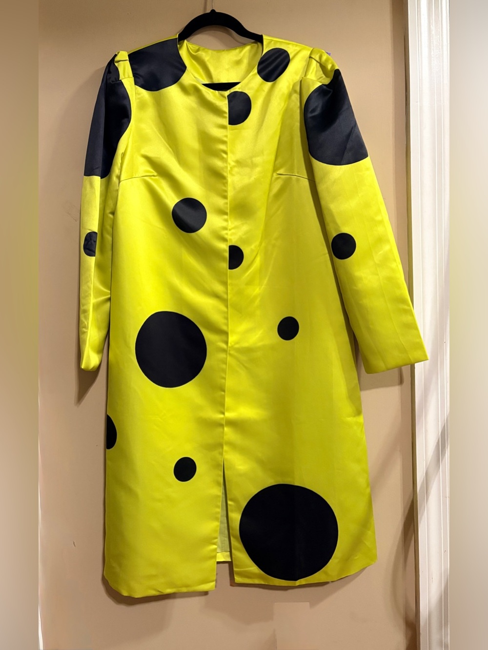 STYLEWE Neon Yellow Coat Dress or Tunic with Black Polka Dots - Picture 2 of 8